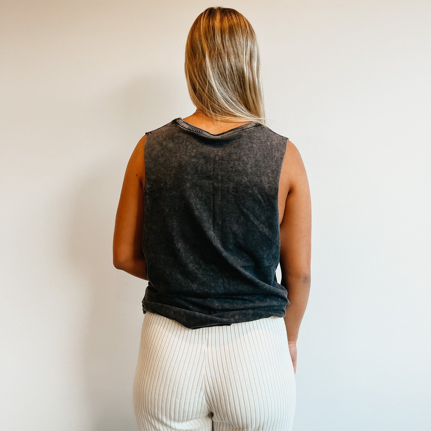 Unisex Making Waves Tank - Stonewash Black